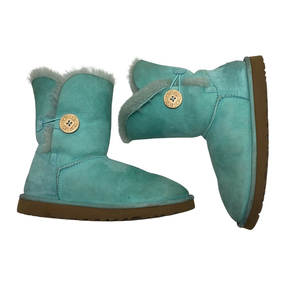 UGG | ✨ RARE ✨ Turquoise Sheepskin Shearling Button Bailey Boots